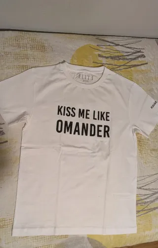Camiseta de la serie Élite de Netflix