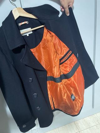 Abrigo corto Superdry azul marino