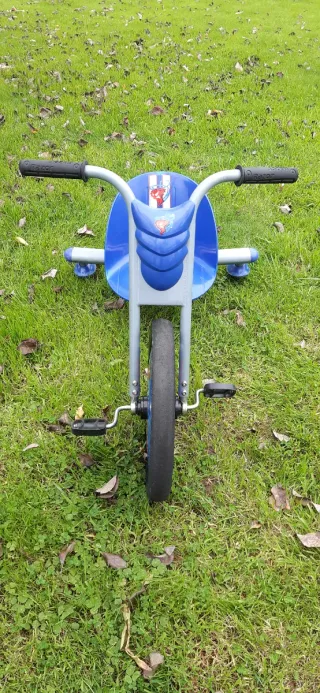 Triciclo Razor Rip-Rider 360°