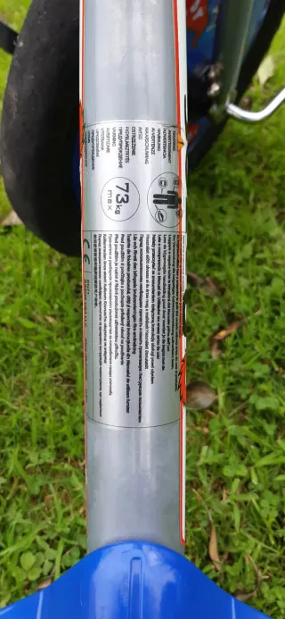 Triciclo Razor Rip-Rider 360°