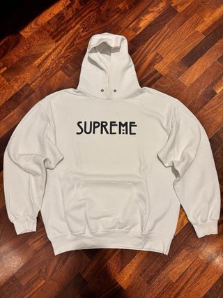Supreme Hoodie – Vintage Streetwear Pullover