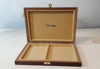 Caja Fabio Fencci de artículos de escritorio