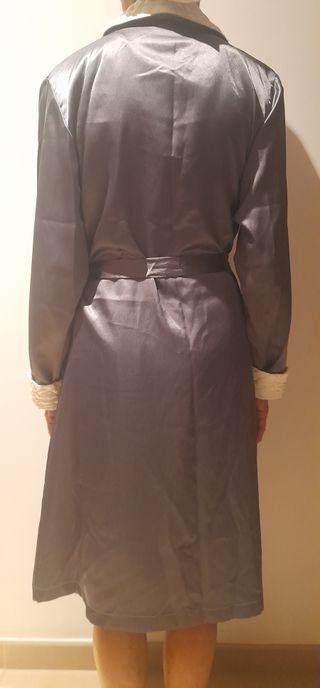 Conjunto camisón y bata gris