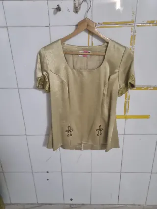 Traje de fiesta Los Montesco beige/verde oliva