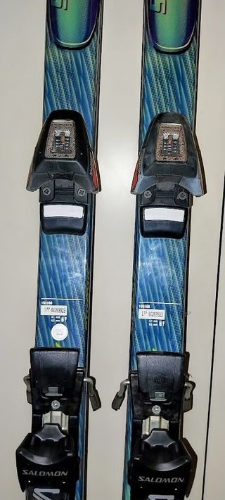 Sci DYNAMIC SENSATION VR2 177cm con attacchi Salom