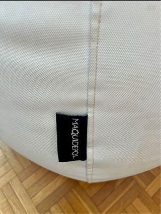 Puff Beige Interior/Exterior