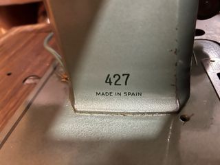 Máquina de coser Refrey Transforma