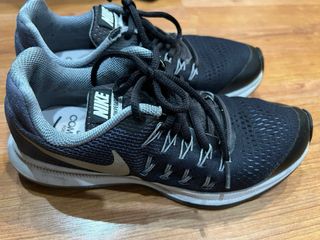 Zapatillas Nike Zoom Pegasus 33 Negro/Gris