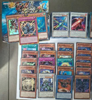 Lotto 400 Carte Yu-Gi-Oh!