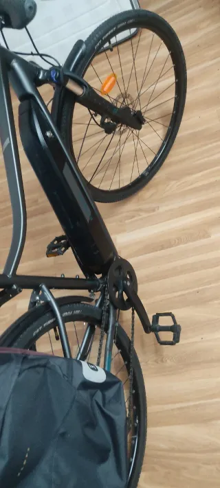 Bicicleta Eléctrica Riverside 500E Negra