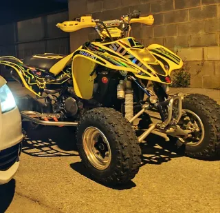Quad Suzuki LTZ Amarillo