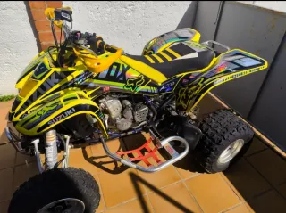 Quad Suzuki LTZ Amarillo