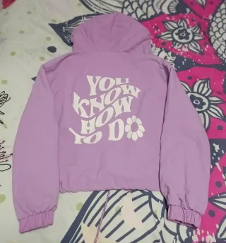 Cazadora Bershka Morada Talla S