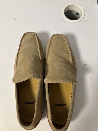 Zapatos mocasines hombre Lacoste beige