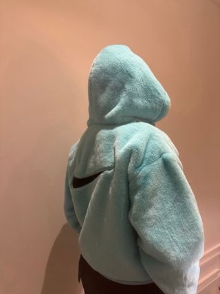 Chaqueta Nike deportiva peluche turquesa