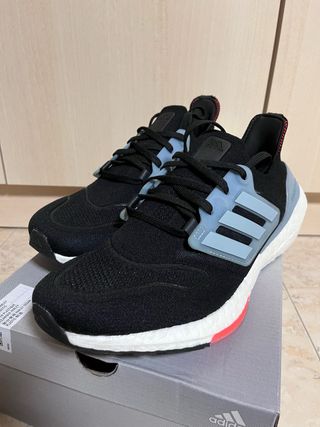 Adidas Ultraboost 22