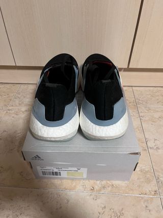 Adidas Ultraboost 22