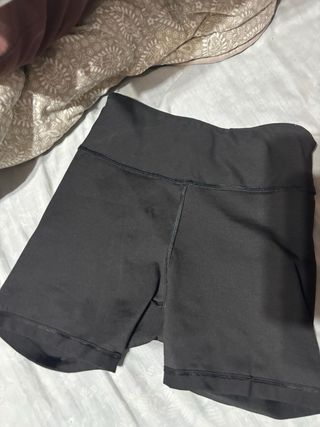 Mallas cortas negras