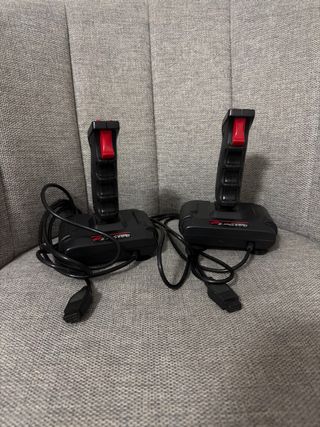 2 Joysticks Quickshot II Plus Atari Commodore