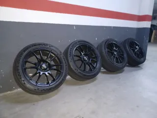 Llantas Oz Ultraleggera 17x8 Megane, Clio 5x108