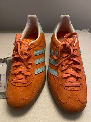 Adidas Gazelle Indoor Naranja/Celeste Talla 38.5