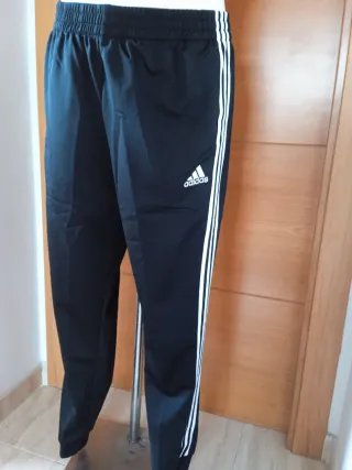 Conjunto Adidas L Chaqueta y Pantalón Negro