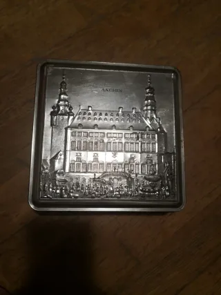 Caja de lata decorativa Aachen 20x20x5,05cm