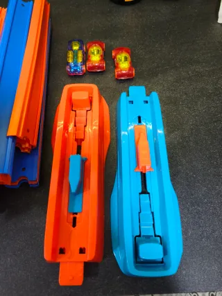 Hot Wheels Track Builder Caja Acrobacias Deluxe