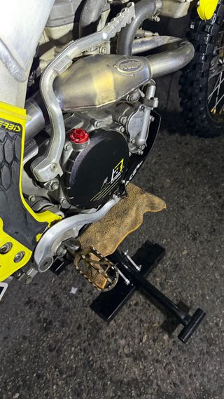 Suzuki RMZ 250 Factory