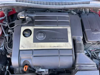 SEAT leon motor 2.0 tfsi (185 CV) solo 142 mil kms