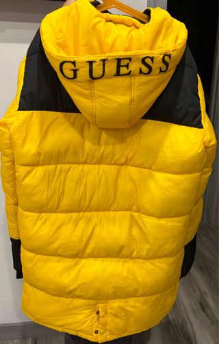 Abrigo Guess niña amarillo y negro Talla 16