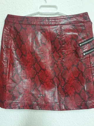 Minifalda polipiel efecto piel serpiente