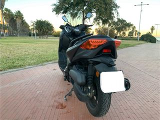 Yamaha Xmax 125 ABS Negro Mate