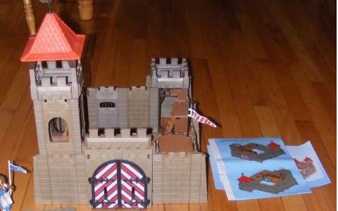 Playmobil Castillo y Torre Medieval con Figuras.