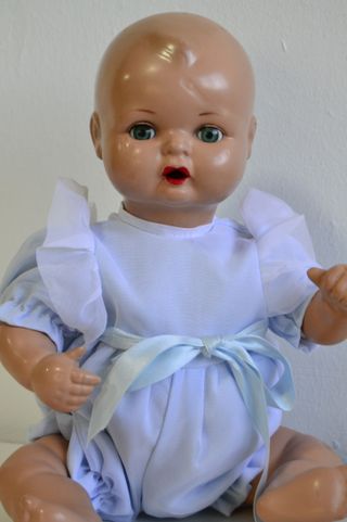 Muñeco bebé de celuloide años 50