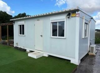 parcela segregada con piscina y mobilhome