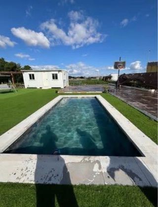 parcela segregada con piscina y mobilhome