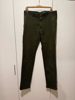 Pantalón chino verde talla 42