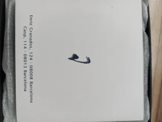 Reloj sobremesa cristal y metal, joyería V. Caparr