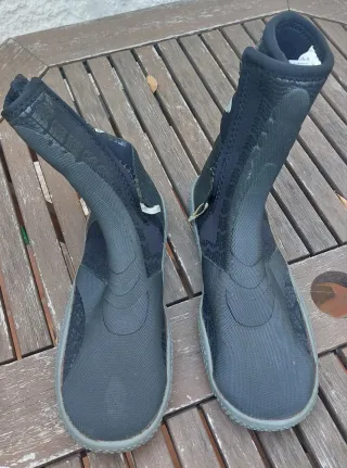 Escarpines Neopreno Talla 38/39