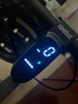 Patinete Eléctrico Segway Ninebot Kickscooter F2