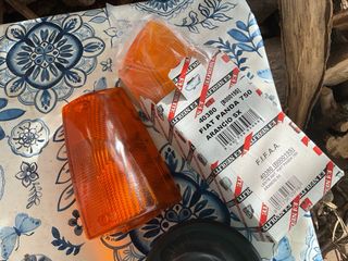 Frecce anteriori Fiat Panda 750 Arancio SX e DX