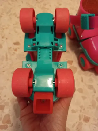 Patines y protecciones unicornio para niños