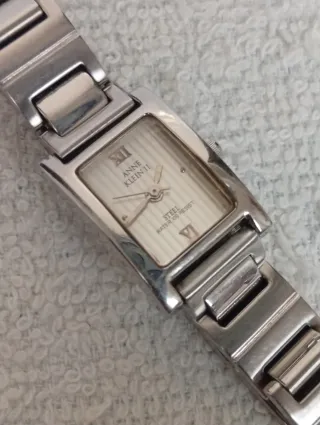 Reloj ANNE KLEIN