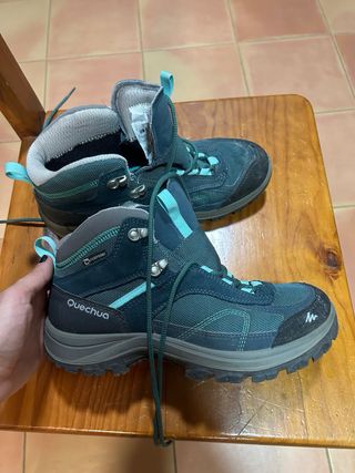 Botas de montaña Quechua