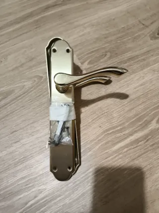 Manillas de latón made in spain