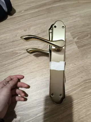 Manillas de latón made in spain