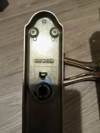 Manillas de latón made in spain