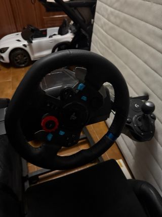 Volante Logitech G29 y sillón Ps4 ps5 Pc