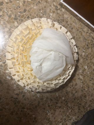 Cancán Fallera.El volante blanco se puede quitar